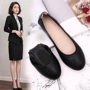 上品 韓国風 新作女性の事務靴だけで歩きやすい女性黒春夏秋冬のファッションの女性の美脚効果フラットヒール通勤軽量シューズ レディース Y4406 Mooti 通販 Yahoo ショッピング