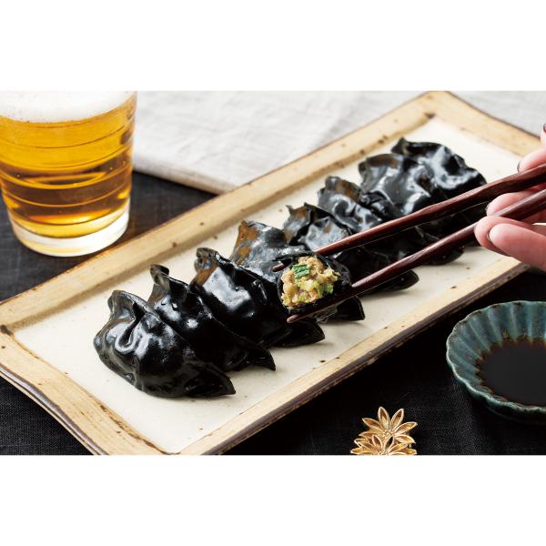 ブラック餃子 黒い餃子 岩手県 一関市 冷凍餃子 ギョウザ ピリ辛 山椒 大人 美味しい お酒のあて...