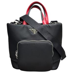 PRADA（プラダ） 2WAY ハンドバッグ ナイロン レザー ブラック レッド