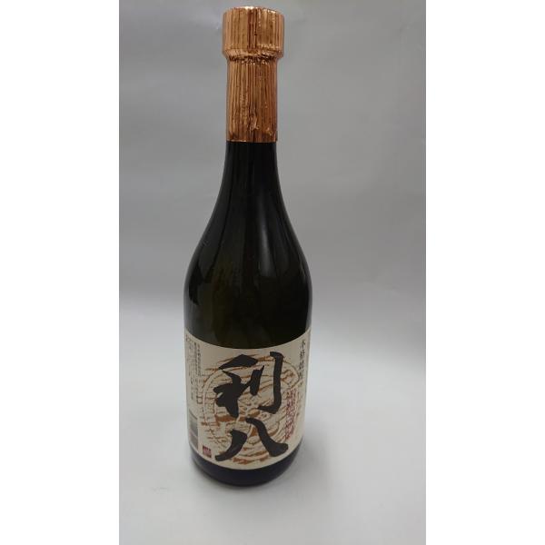 【芋・麦ブレンド焼酎】利八　ブレンド　25度　720ml （012）