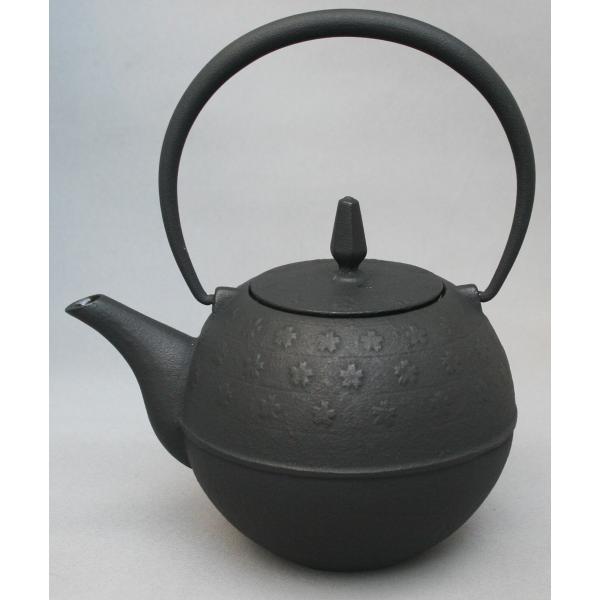 【南部鉄器】急須 sakura 墨 0.6L Φ15.5xH18.7cm IKENAGA/池永鉄工 ...
