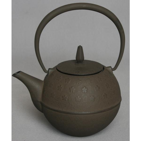 【南部鉄器】急須 sakura 茶 0.6L Φ15.5xH18.7cm IKENAGA/池永鉄工 ...