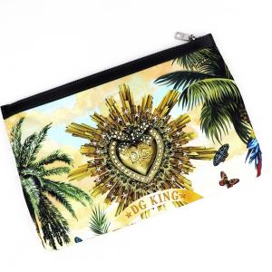 セール値下げ 最愛大特価 ドルチェ ガッバーナ メンズ Dolce Amp Gabbana 19 aw Dolce Gabbana Dgキング トロピカルプリント クラッチバッグ ポーチ メンズ クラッチバッグ 未使用 K1 5579