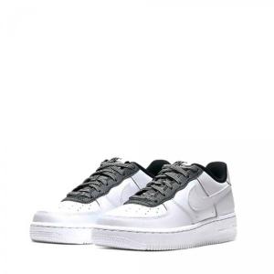 NIKE（ナイキ） CZ0270-105 エア フォース 1 '07 エッセンシャル