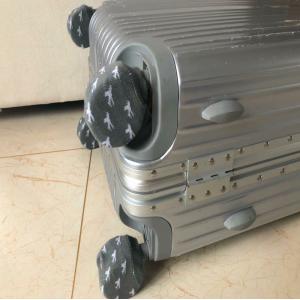 飛行機デザイン スーツケース キャスターカバー キャリーケースソックス ホイール靴下 部屋を汚さない 床を傷つけない 海外旅行 旅行用品  トラベルグッズ｜orange58