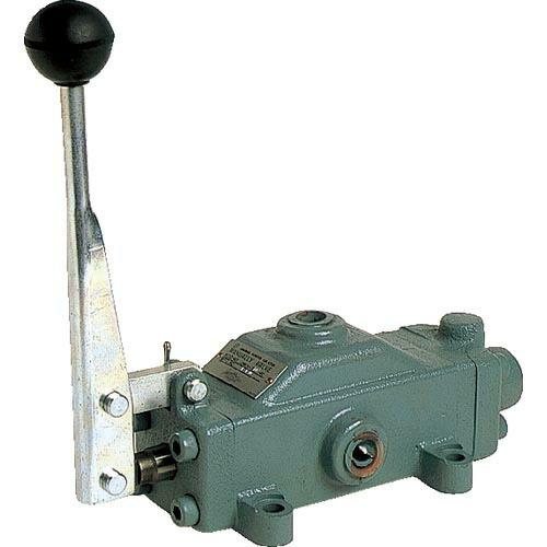 ダイキン 手動操作弁 呼び径3/8 ( DMO43T032C )