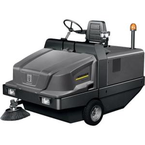 KARCHER ( ケルヒャー ) 業務用インダストリアルスイーパー KM130/300RD ディーゼルエンジンタイプ(1.186-120.0) ( 1.186-120.0(KM130/300RD) ) ( ICC31 )