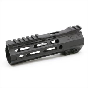 SLR Rifleworks IONタイプ 6.7inch M-LOKハンドガード BK