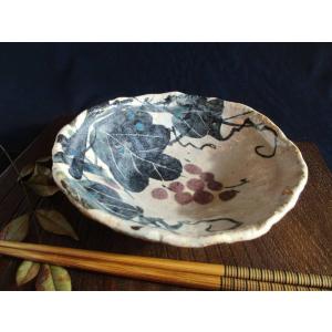 丸皿 織部 椿絵 六寸 陶芸作家 佐藤和次 S-727 : 織部の器 千瓢 - 通販