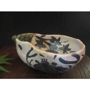 湯呑み 鼠志野 葡萄文 組湯呑み (桐箱入) 玉山窯 玉置保夫(監修) G-71