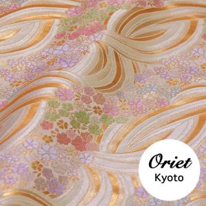 金襴 生地 布 はぎれ 花園 クリーム 人形,帯...の商品画像