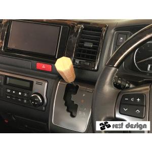 トヨタ（TOYOTA） トヨタ純正 ハイエース フロントピラーRH 61101