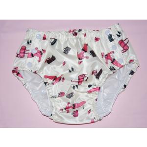 おしゃれな大人用オムツカバ−