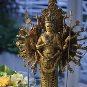 木彫り彫刻 仏像 十一面観音菩薩 立像 截金彩色 光背金箔仕上 木彫