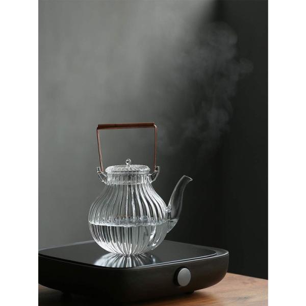 IwaiLoft 手作り 耐熱ガラス ティーポット 茶こし付き ガラス製 銅製 持ち手 ジャンピング...