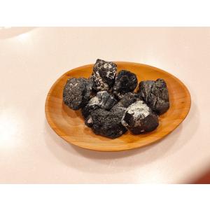 ラジウム 鉱石2kg 河北省石家庄 関連：北投石 バドガシュタイン鉱石