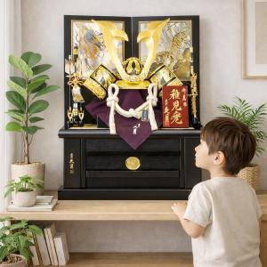 かぶれる兜 五月人形 久月 収納飾り 家紋入れ...の詳細画像1
