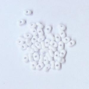 チェコビーズ ファルファーレ シードビーズ ガラス ハンドメイド アクセサリー (小/2mm×4mm)10g入(チョークマット)｜ouioui-jc