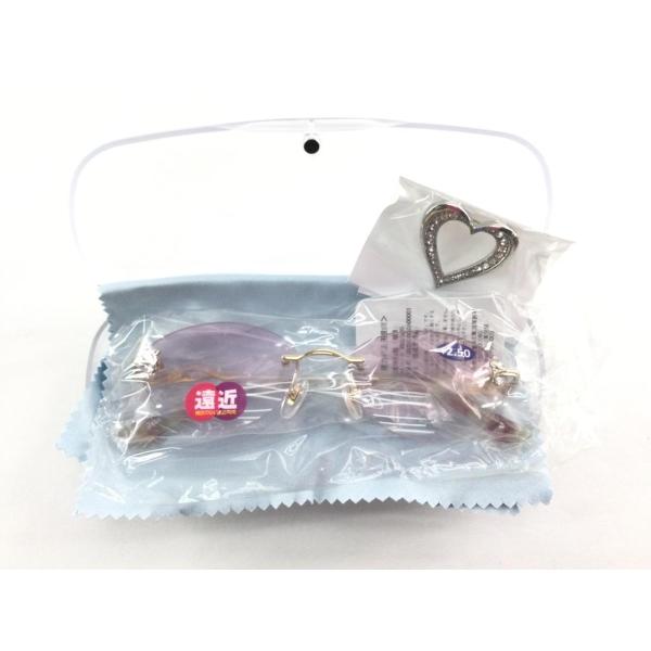 掛けて歩ける老眼鏡 累進多焦点 遠近両用レンズ シニアグラス +2.5 めがね掛けブローチ付き パー...