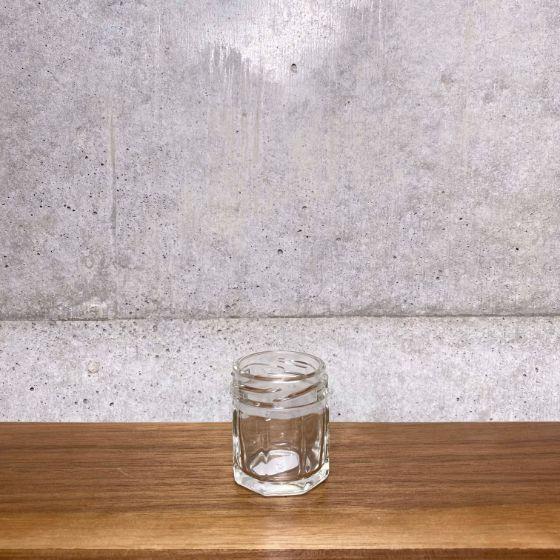 【180個】味彩30 八角ST 瓶（本体） 協同硝子 ガラス ミニボトル 洋菓子 ジャム おしゃれ ...