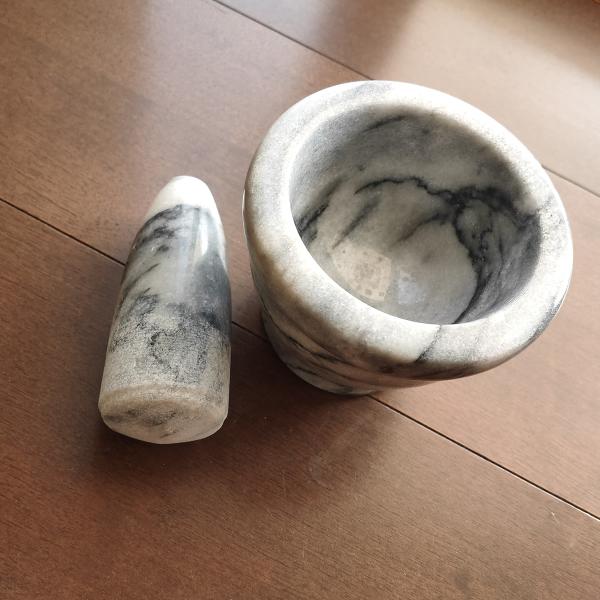 C3001天然大理石製石臼（クロックヒン）　１点モノ　ランクC