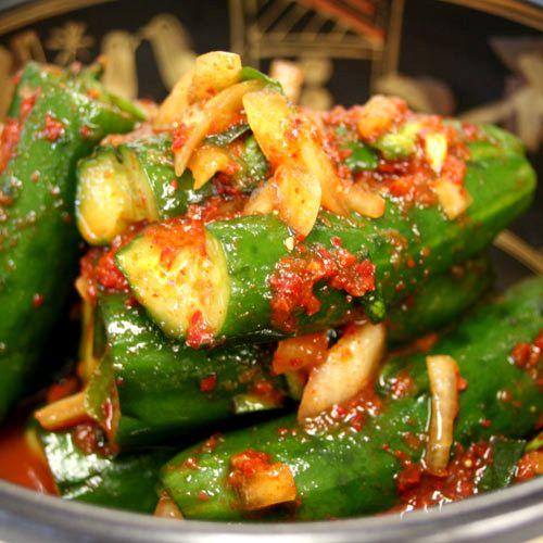 【期間限定SALE】冷蔵 Kちゃんの手作り きゅうりキムチ 辛口 500g 自家製 韓国キムチ オイ...