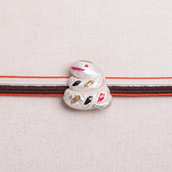 おしゃれな帯留め 干支 巳年 蛇 数　SUU　PalnartPoc直営　アクセサリー　可愛い　パルナ...