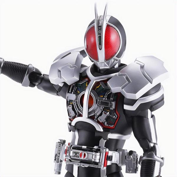 【即納新品】S.H.Figuarts（真骨彫製法） 仮面ライダーファイズ アクセルフォーム 塗装済可...