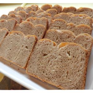 全粒粉 100% ハーブチーズ食パン 3斤セッ...の詳細画像2