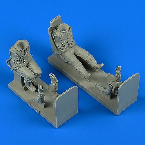 エアロボーナス 320125 1/32 ドイツ空軍 パイロット&amp;ガンナー WWII Ju 87 スツ...
