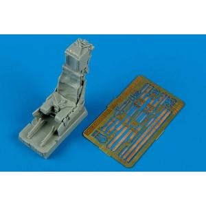 アイリス 4581 1/48 マーチンベーカー M.B.Mk-10Q イジェクションシート(汎用)