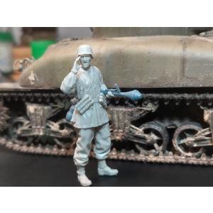 BRITAINS　兵隊　フィギュア パンツァーアート FI35-058 1/35 イギリス RAC 北アフリカ 後期 戦車兵