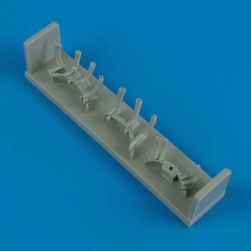 クイックブースト 48379 1/48 三菱 A6M5 零式艦上戦闘機 五二型 排気管（ハセガワ用）