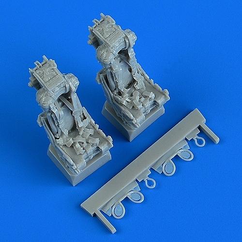 クイックブースト 48913 1/48 ブリティッシュファントム FG.1/FGR.2 シート（安全...