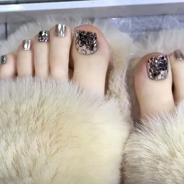 ネイルチップ 付け爪 つけ爪   簡単貼る  韓国 人気 夏に 繰り返し使える 剥がせる デコネイル...