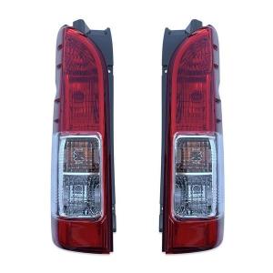 トヨタ（TOYOTA） トヨタ純正 ハイエース テールランプソケットRH/LH