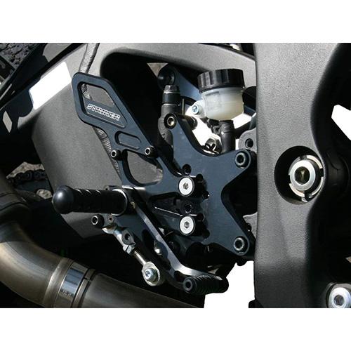 STRIKER(ストライカー) ステップ KIT BK 11ZX-10R/ABS SS-AA2137...