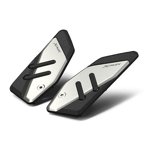 ワイズギア YAMAHA XMAX フロントフットパネル Q5K-YSK-145-J01