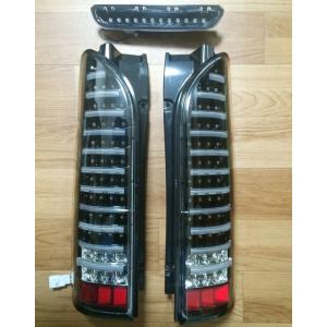 200系ハイエースLED黒色チューブテールランプとハイマウントランプ｜partsshop