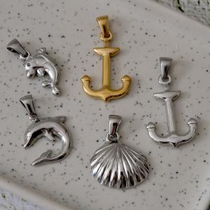 ステンレス⭐︎チャーム⭐︎ペンダント⭐︎y2k⭐︎ハンドメイド⭐︎アクセサリー⭐︎まとめ売り ペンダントトップ リボン 1個 ステンレス SUS304 金属アレルギー対応
