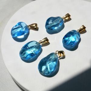 K18 モルダバイト原石 ペンダントトップ ペンダントヘッド