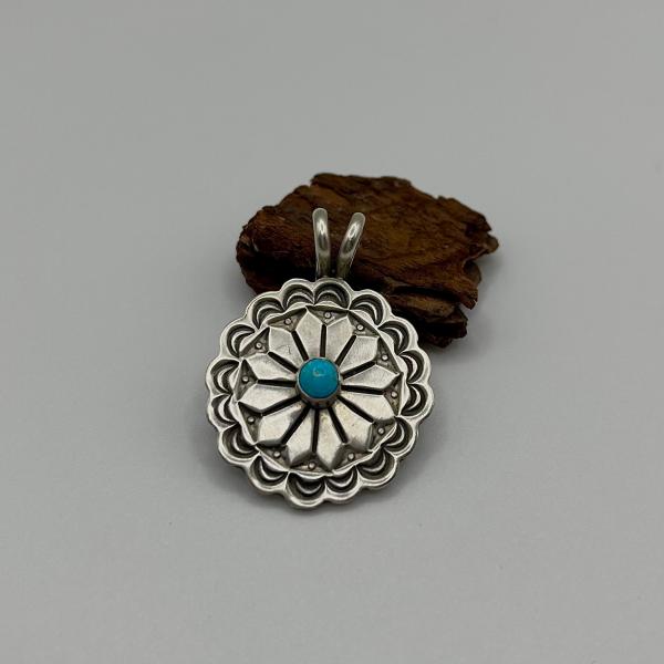 シルバーコンチョのペンダント　Bo Gary Reeves　インディアンジュエリー/ネイティブアメリ...