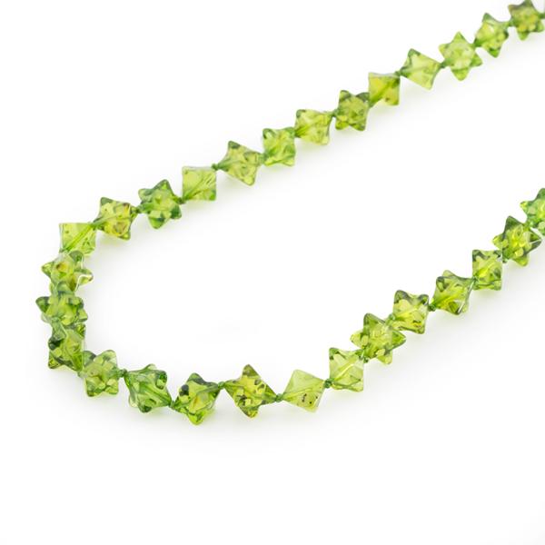 グリーンアンバー ネックレス