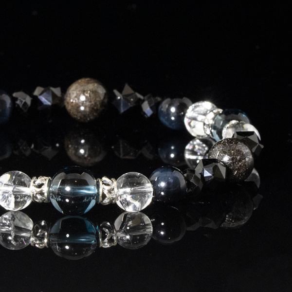 【X.G 一点もの】ロンドンブルートパーズ・ブラックルチルクォーツ デザインブレスレット