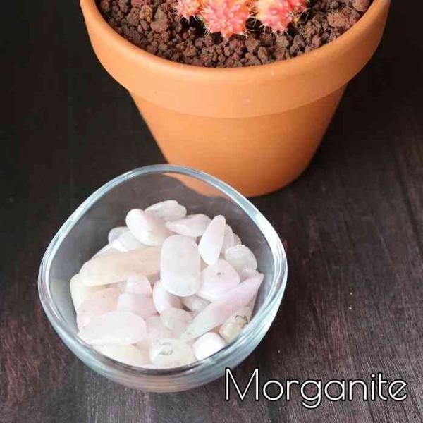 さざれ石 モルガナイト 小粒 〜中粒 20g オルゴナイト 浄化 インテリア 天然石 パワーストーン...