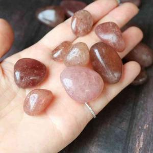 ストロベリークォーツ 大粒 さざれ石 100g...の詳細画像4