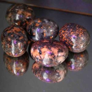 ローズクォーツ 100g 握り石 天然石 タンブル 恋愛運 お守り 浄化