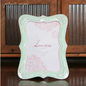 シェルウェーブ フォトフレーム ホワイト アンティーク調 写真立て