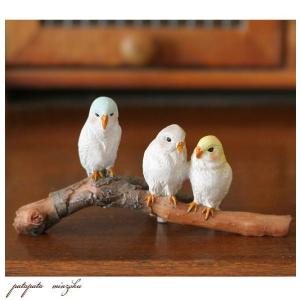 ガラスの置物 オブジェ 小鳥 鳥モチーフ 大理石 ガラス製 ガラス雑貨