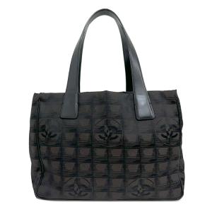 ひ*み様 CHANEL ニュートラベルラインMM ブラック ナイロン トートバッ CHANEL シャネル ニュートラベルライントートMM トートバッグ ブラック